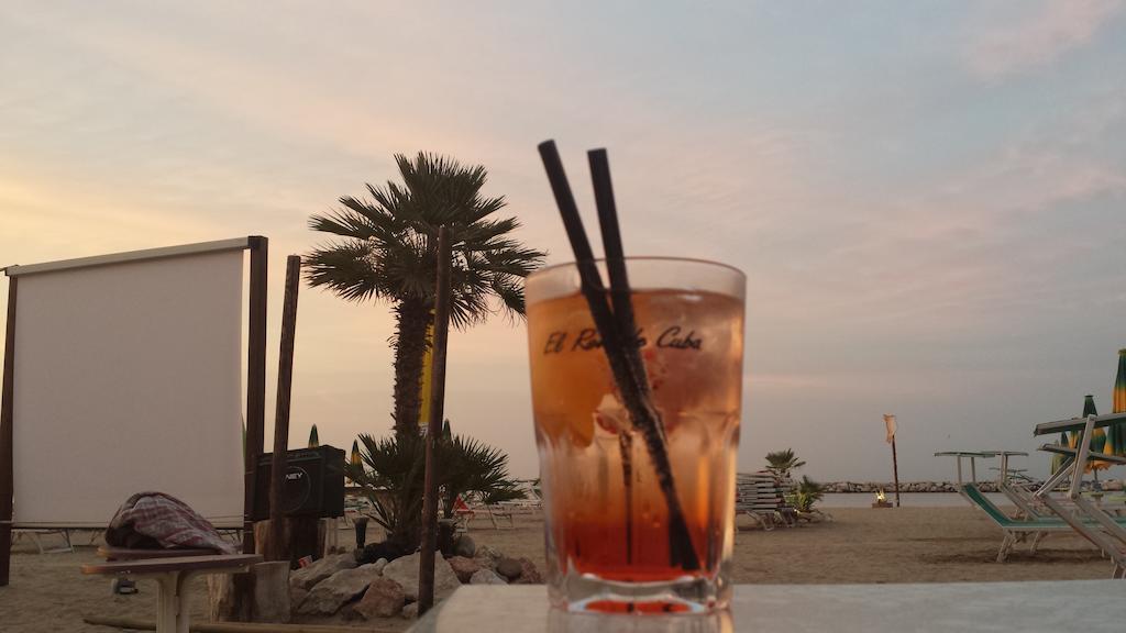 Hotel Orizzonti Rimini Ngoại thất bức ảnh