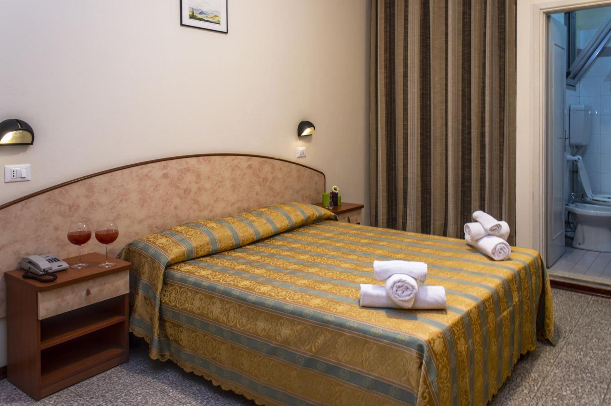Hotel Orizzonti Rimini Ngoại thất bức ảnh