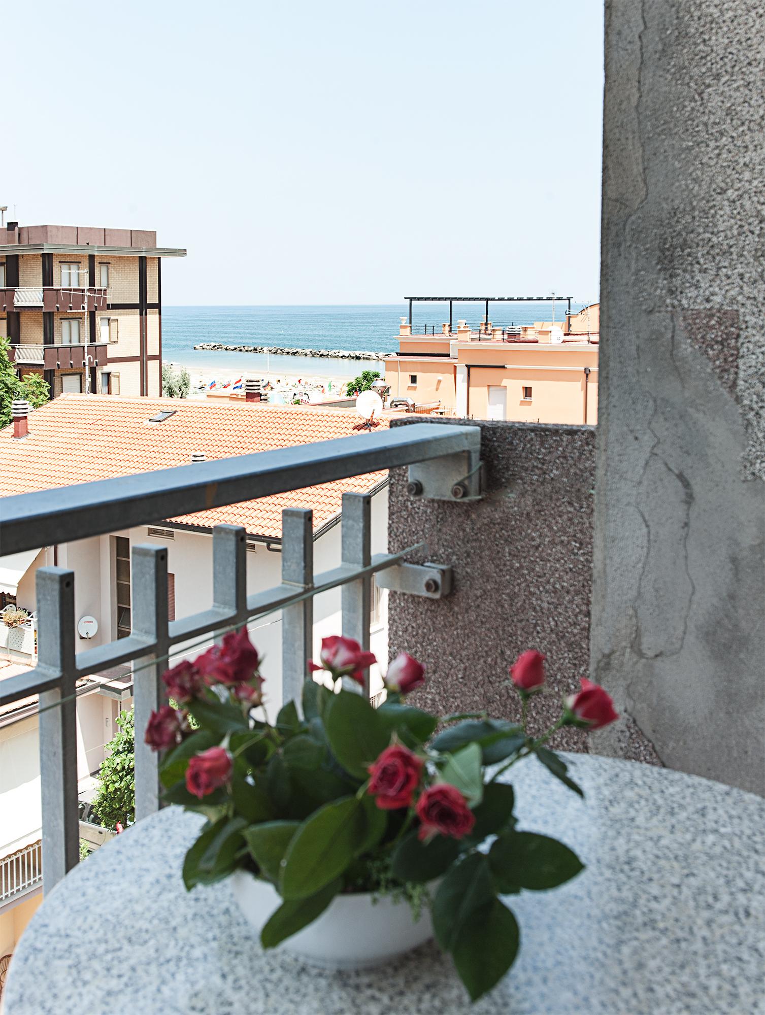 Hotel Orizzonti Rimini Ngoại thất bức ảnh